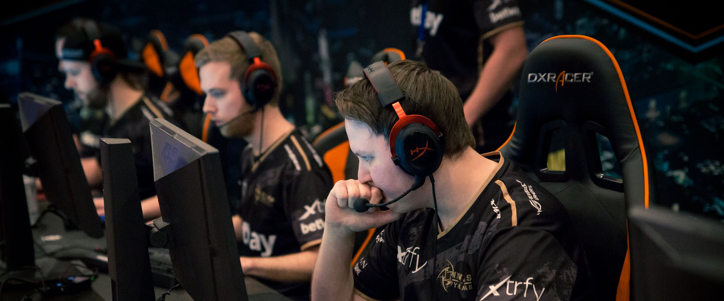 NiP libera de su contrato a pyth