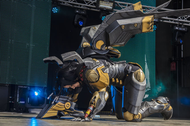Pharah de Overwatch (Germia Cosplay)
