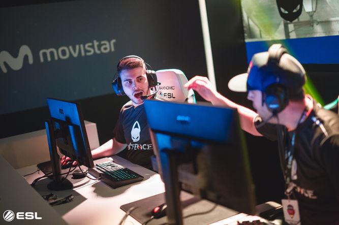 x6tence