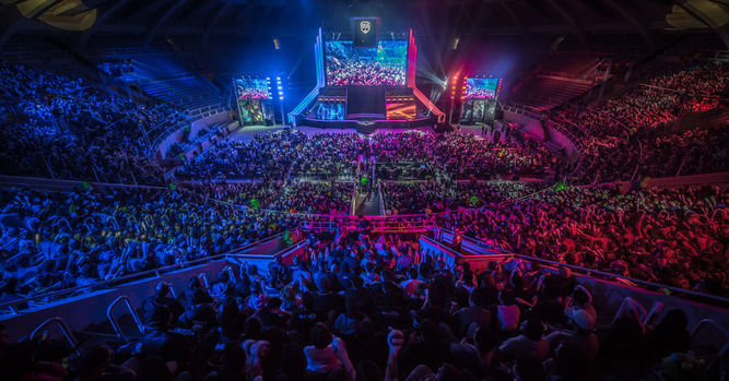 La competición en Brasil crece a un ritmo frenético, llenando estadios con una facilidad pasmosa / Imagen: LoLesports