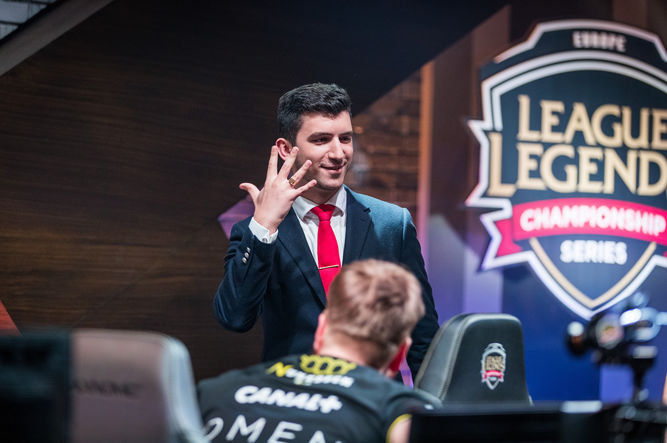 Yamato, sonriente y celebrando la Pentakill de Nukeduck / Imagen: Riot Games