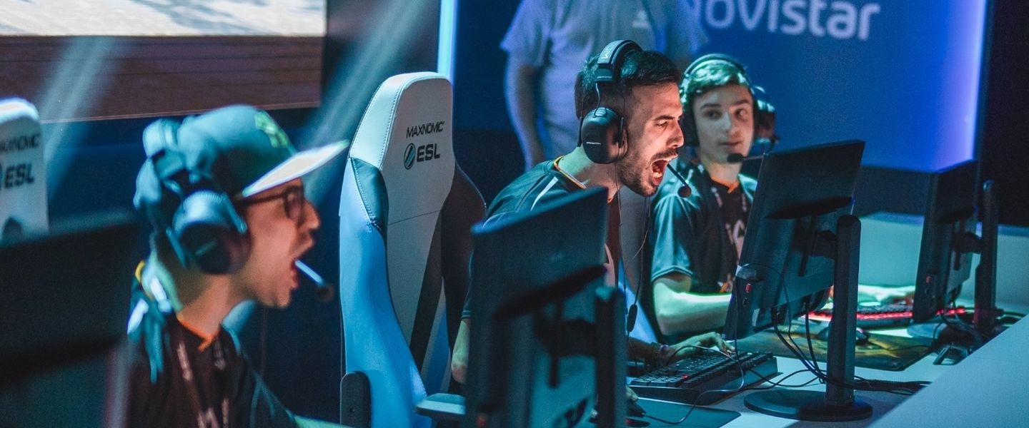 X6tence