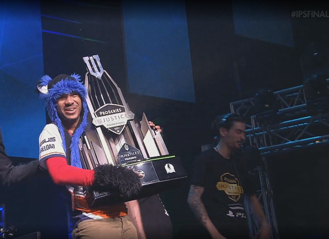 SonicFox, feliz tras ganar la Pro Series.
