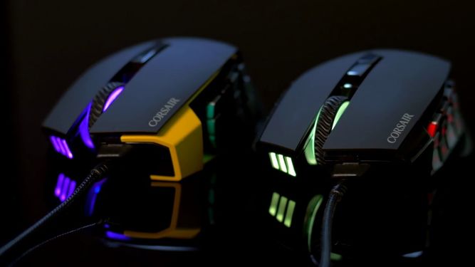 Diseño elegante en el ratón Scimitar Pro de Corsair
