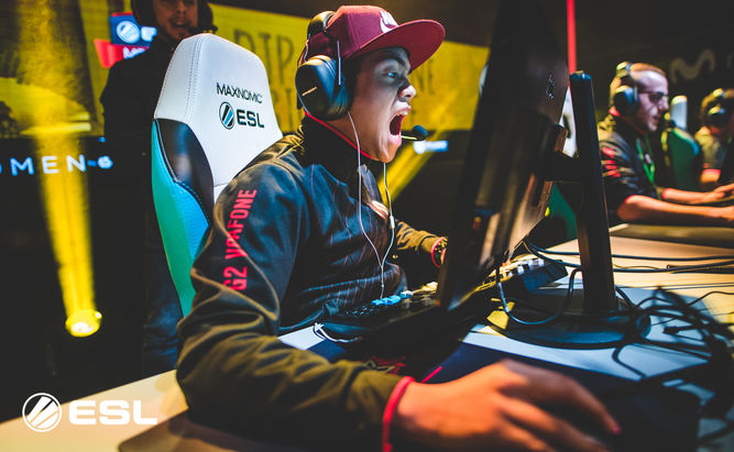 Eastor estuvo a un nivel inhumano contra gBots. Imagen: ESL / Kirill Bashkirov
