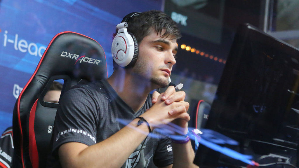 Uno de los mejores jugadores franceses de la historia, la participación de Shox en G2 Esports es crucial para el equipo, aunque desgraciadamente tendrá que retirarse temporalmente por una lesión de muñeca, con la que jugará en esta IEM Katowice.