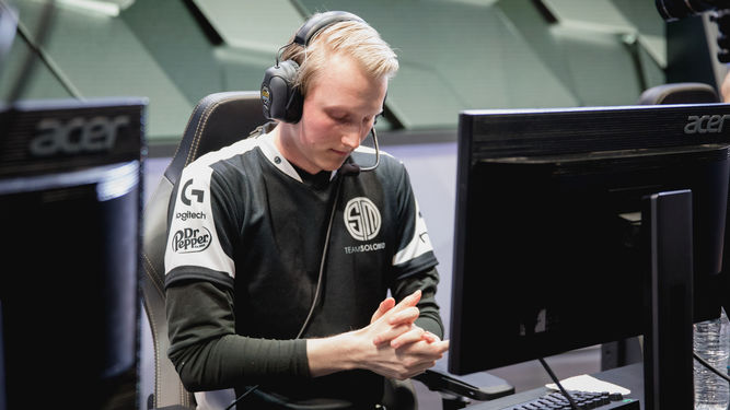 Zven llega a la LCS NA disputar el título de mejor tirador de la región.