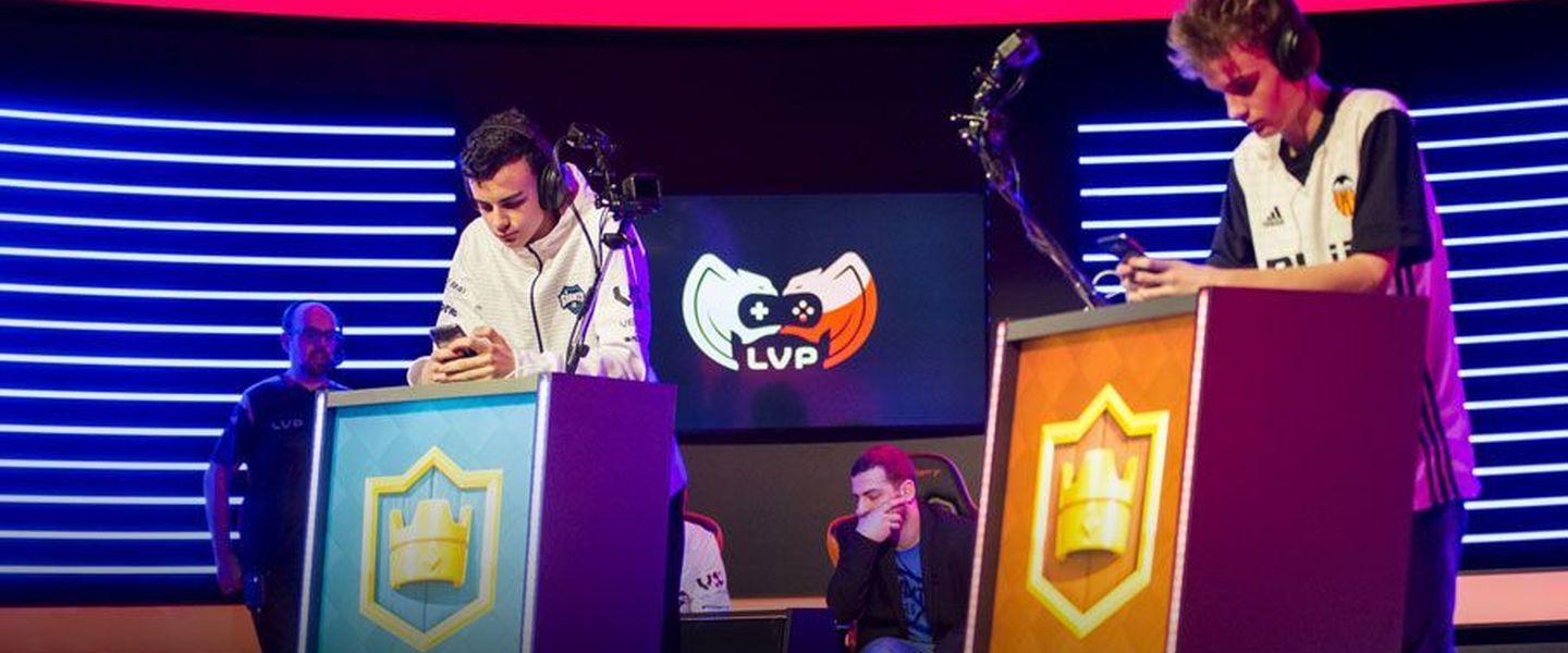 Giants y Valencia dominan la Superliga Orange de Clash Royale