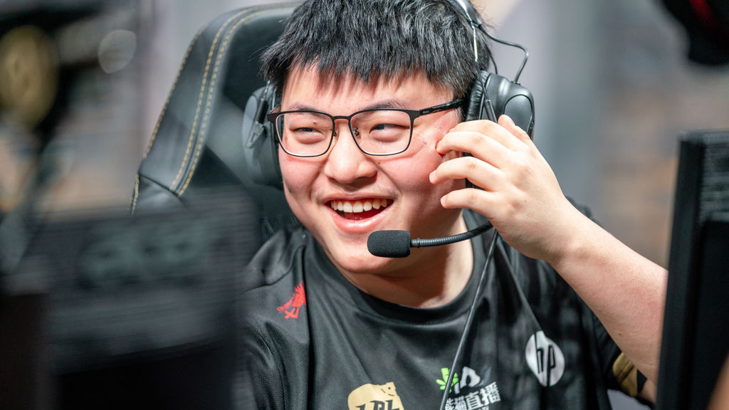 Worlds S7 - Uzi: 76 asesinatos