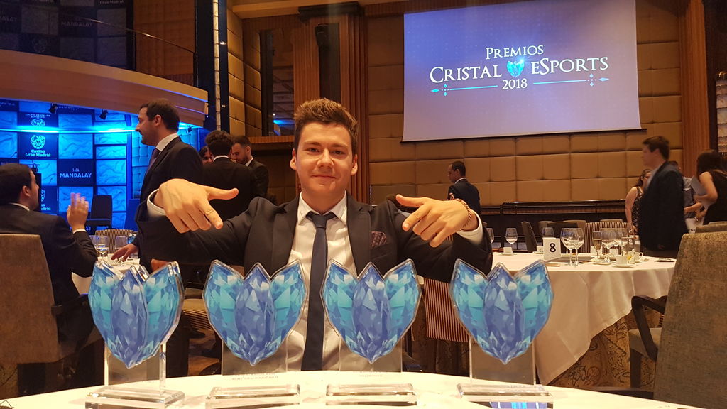 Las mejores fotos de los premios Cristal eSports