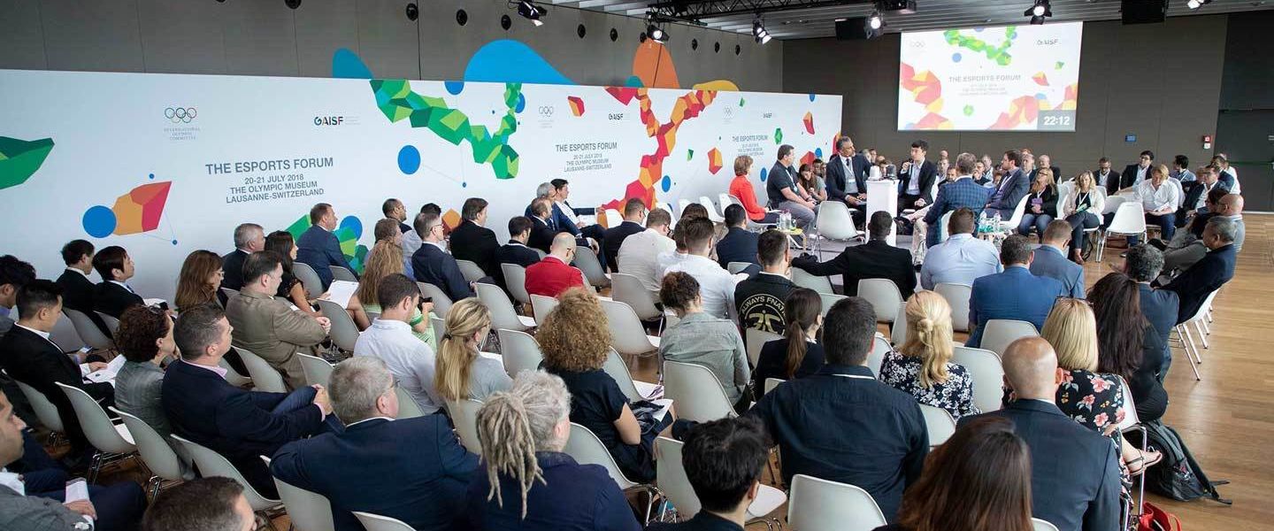 El COI no se plantea integrar los deportes electrónicos en el olimpismo
