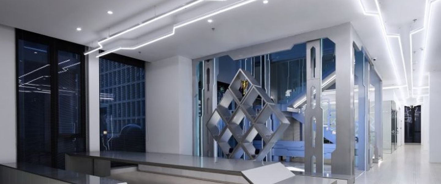 Descubre la Gaming House futurista de OMG