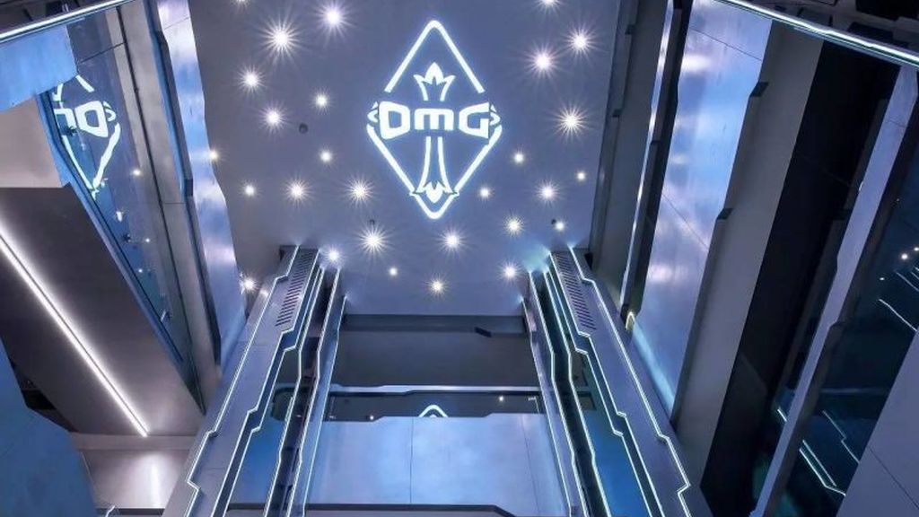 Descubre la Gaming House futurista de OMG