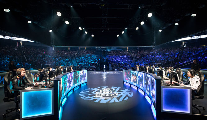 El Oracle Arena vibró con Cloud9 y Team Liquid