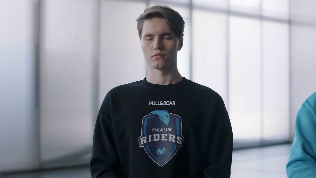 Así es la colección de Movistar Riders para Pull&Bear