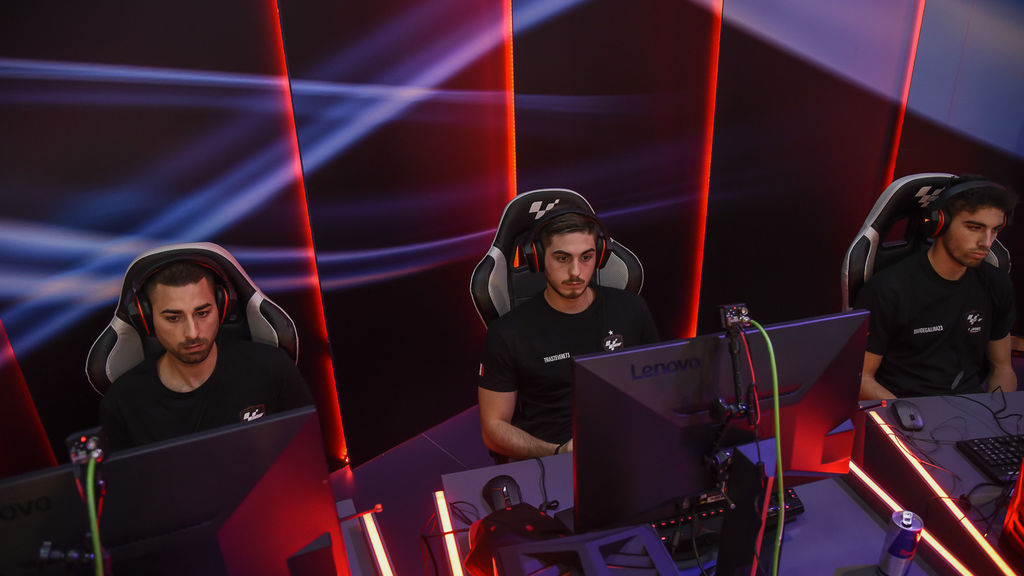 Las mejores imágenes de la segunda semifinal del MotoGP eSport Championship