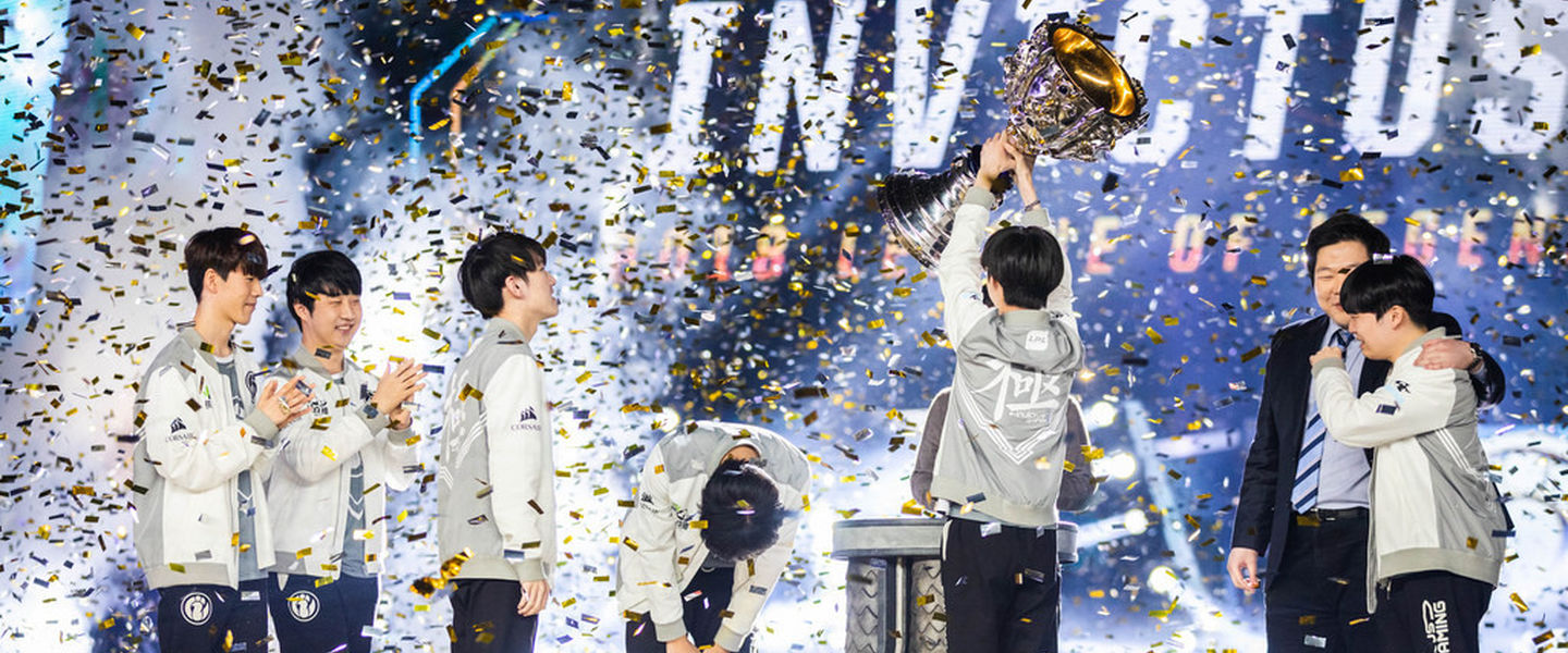 Invictus Gaming arrasa a Fnatic en la final del Mundial de LoL