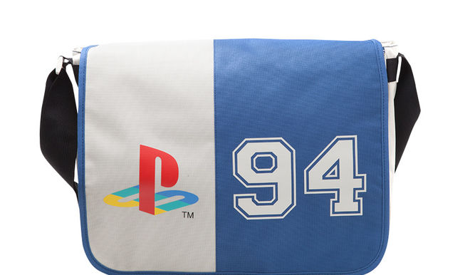 La PS 94' Bag es uno de los regalos exclusivos por adquirir PlayStation Classic con pesetas