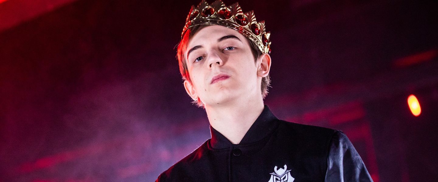Caps ficha por G2