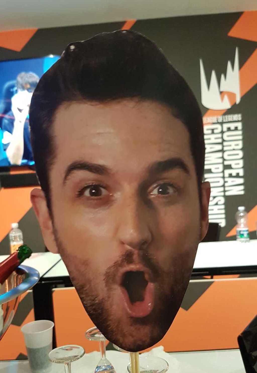 El merchandsing con la cara de ocelote no podía faltar