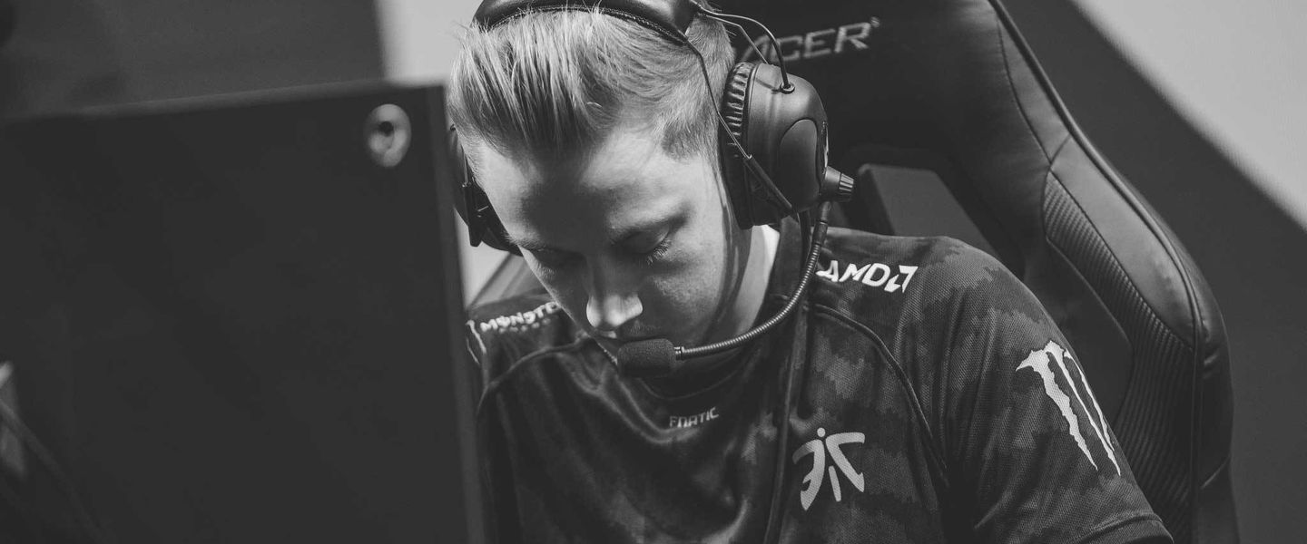 Rekkles no está consiguiendo echarse el equipo a las espaldas