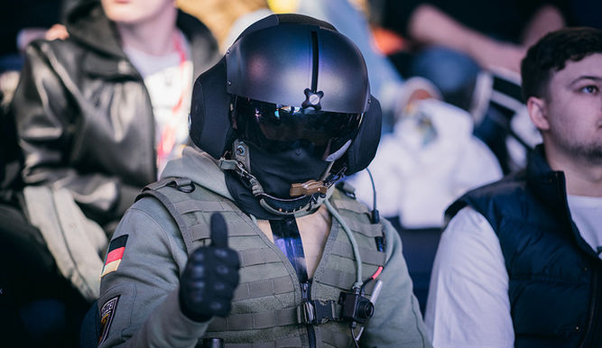 Un cosplayer de R6