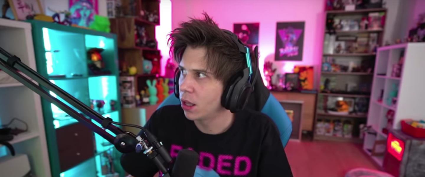 Un niño de 13 años dona más de 4000 dólares a ElRubius