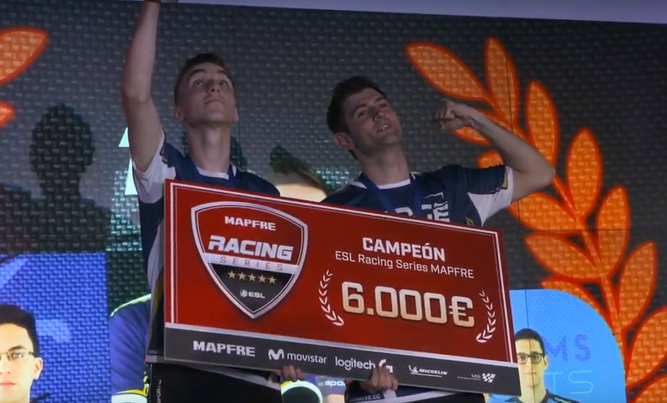Kevin Siggy Rebernak y Jim Parisis, pilotos de Edge Esports
