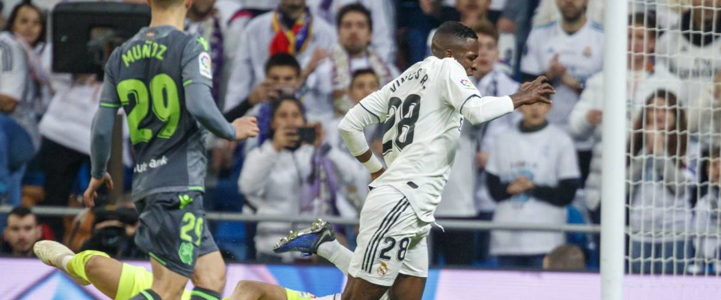 Por cosas como estas FIFA 19 necesita el VAR