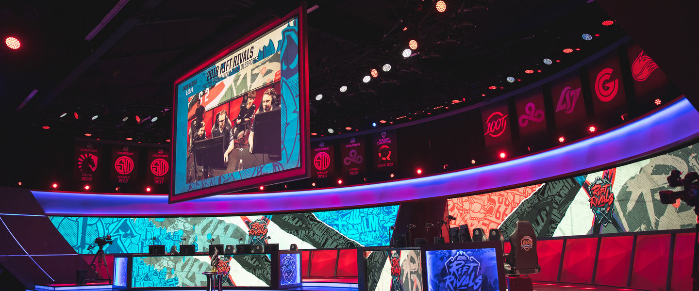 Escenario norteamericano de las Rift Rivals 2018