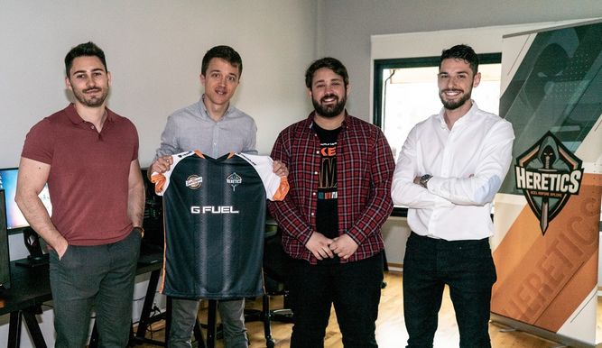 Íñigo Errejón y Team Heretics