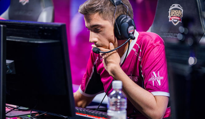 Samux , ahora en MAD Lions, jugó dos años con Unicorns of Love