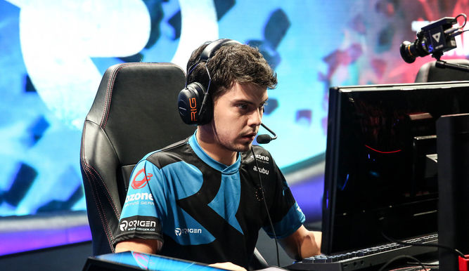 xPeke llegó a semifinales del Mundial con Origen, su club