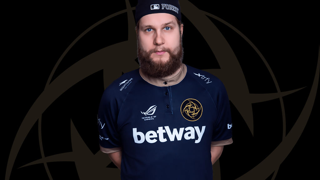 Patrik 'f0rest' Lindberg - Ninjas in Pyjamas
