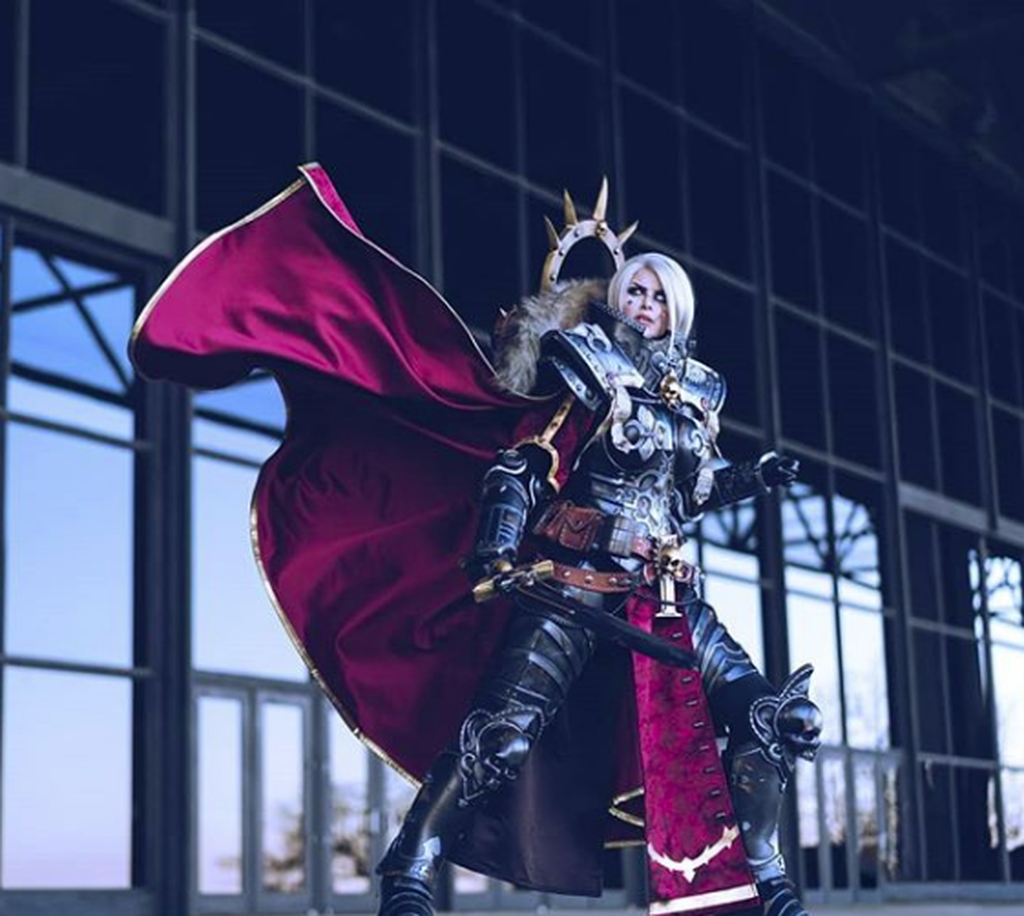 Kinpatsu Cosplay: Adepta Sororitas