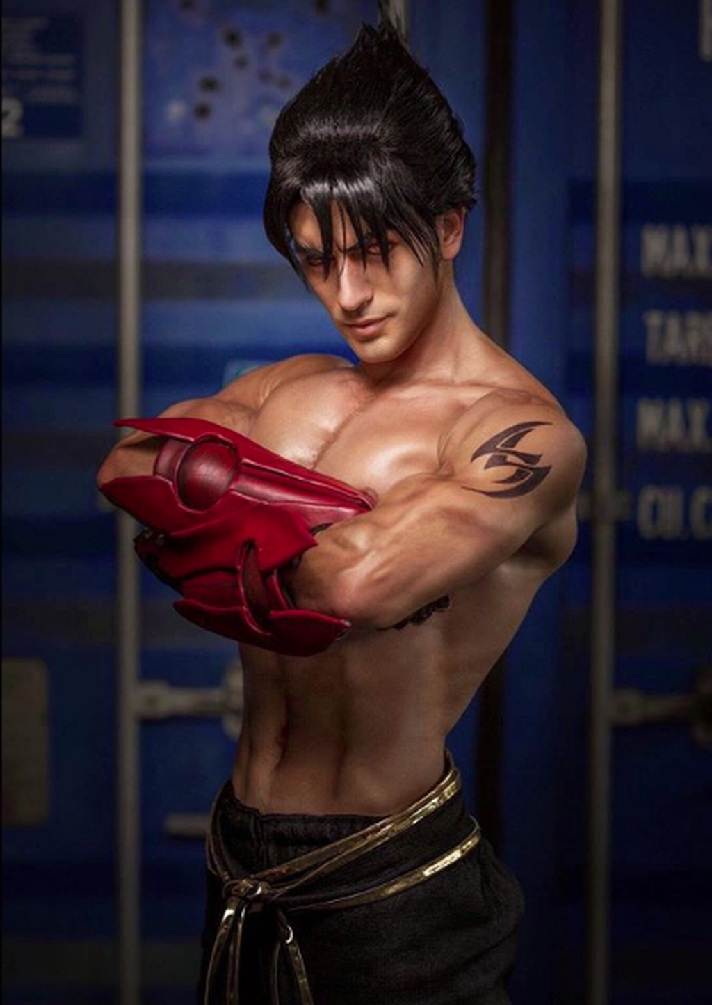 Leon Chiro: Jin Kazama (Tekken 7)