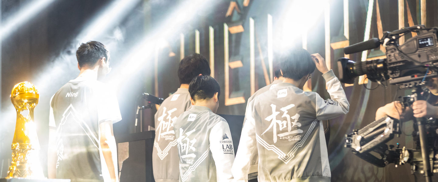 En poco más de 16 minutos los vigentes campeones se merendaron a SKT