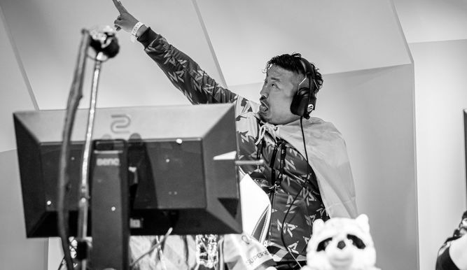 Yasuhiro Nishi, propietario y entrenador de Nora-Rengo