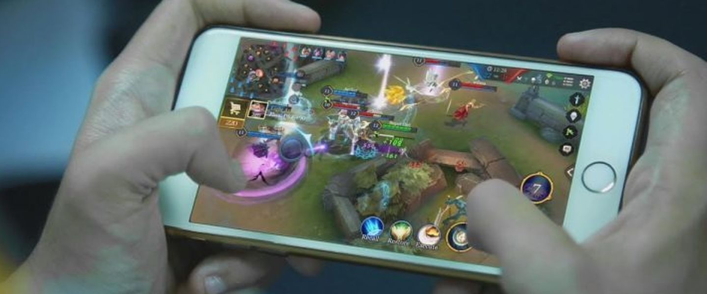 Un usuario jugando a Arena of Valor