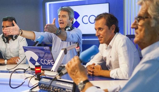 Adivina las frases de Manolo Lama y a Paco Gónzalez en FIFA