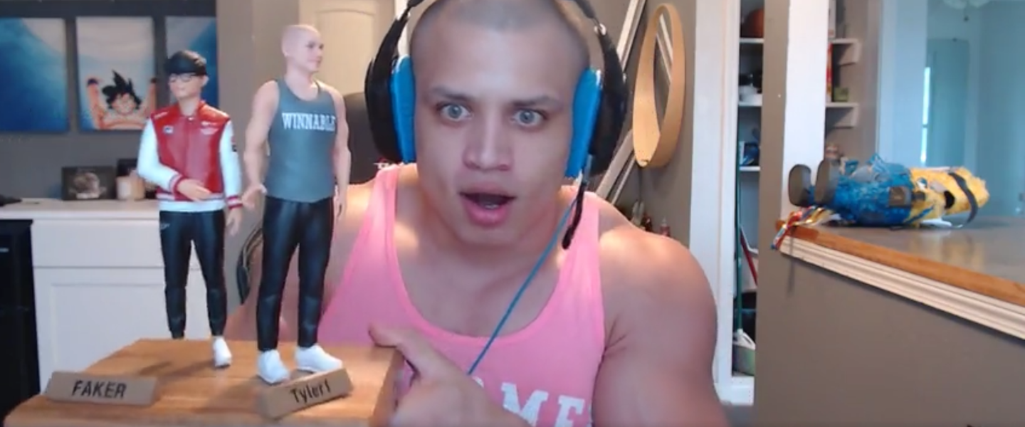 SKT le envió a Tyler1 una figura personalizada