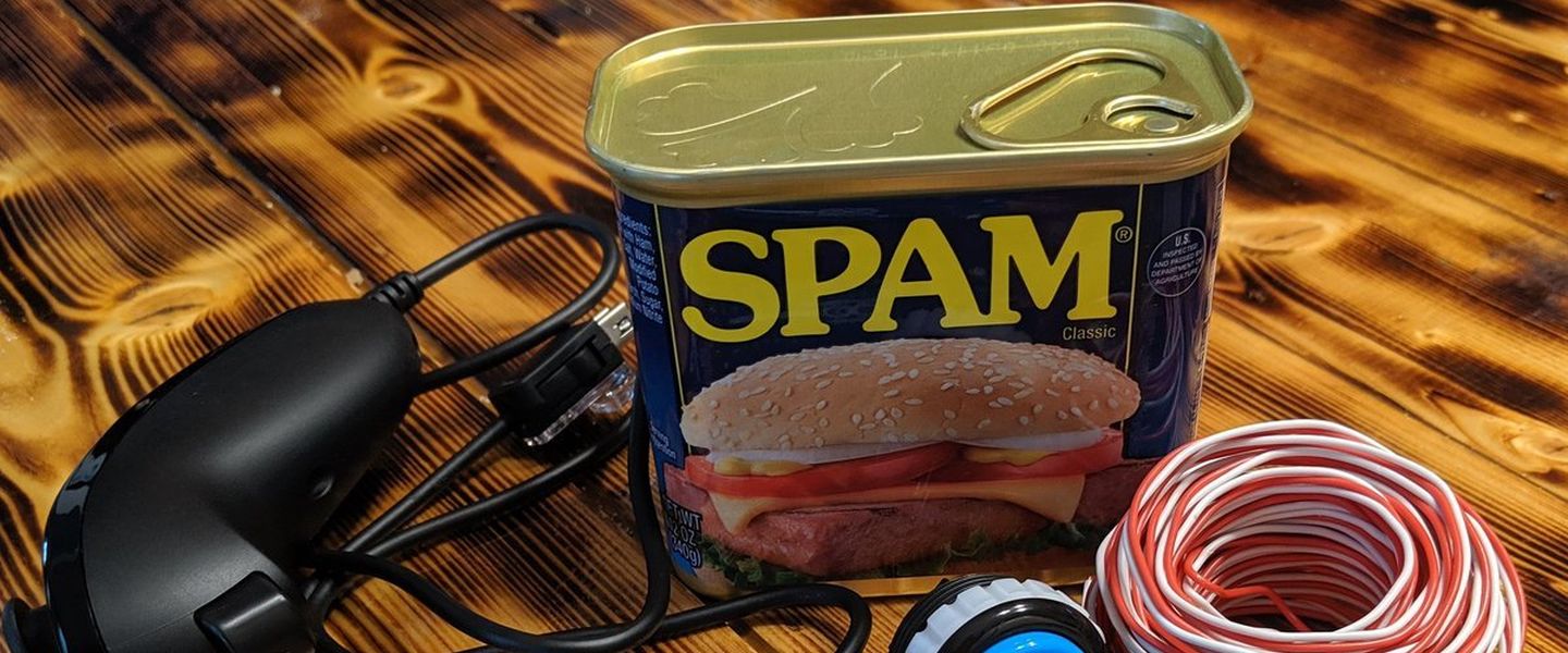Un mando para spamear como si no hubiera un mañana