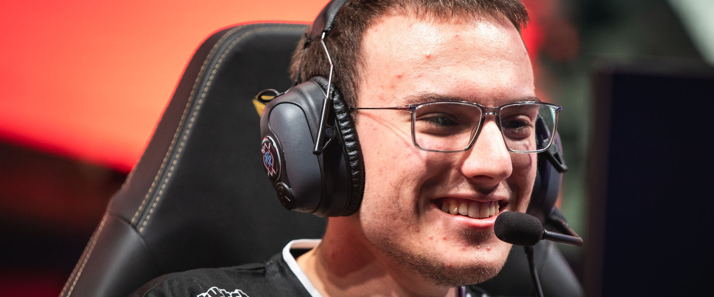 Perkz jugó en la calle superior ante Cloud9