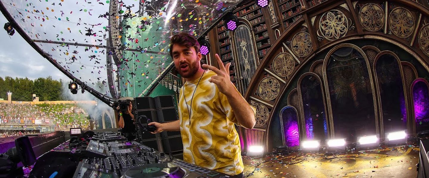 Oliver Heldens estaba en el escenario cuando sucedió la polémica