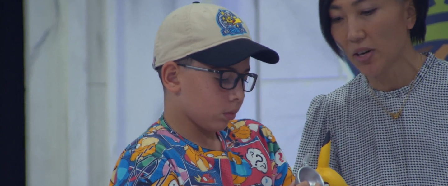 Un trofeo del Mundial de Pokémon se rompe en la ceremonia en directo