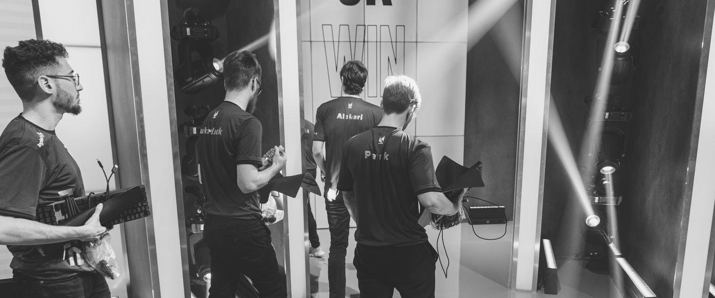 Origen se marcha a casa... eliminado