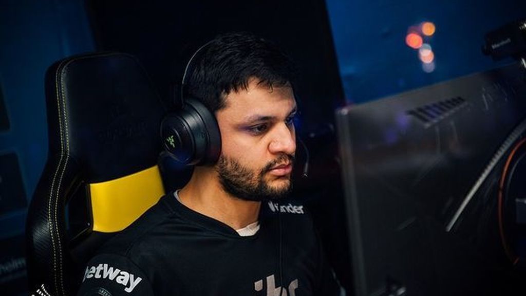 Fernando 'Fer' Alvarenga