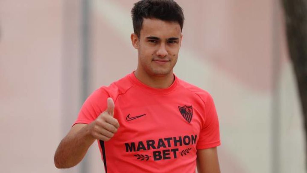 Sergio Reguilón - Sevilla F.C.