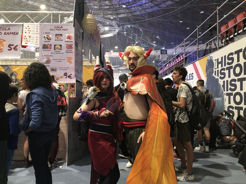 Rakan siempre acompaña a Xayah