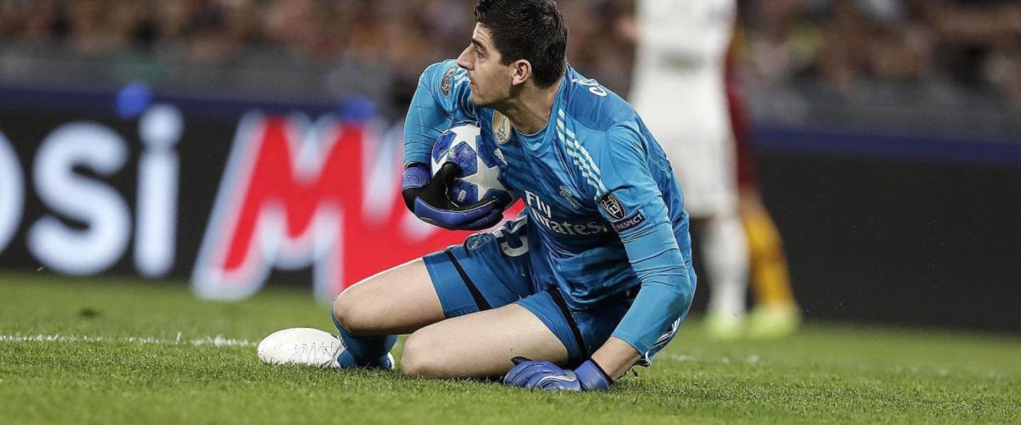Courtois salvando al Real Madrid con un partido perfecto